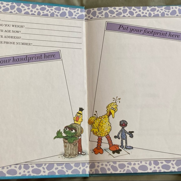 1983 Sesame Street story book and child memory book - Picture 6 of 10